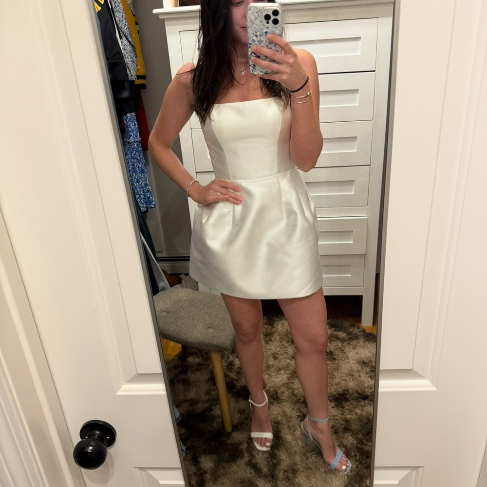 UNTAMED PETALS BY AMANDA JUDGE White Mini Dress - Picture 4 of 4